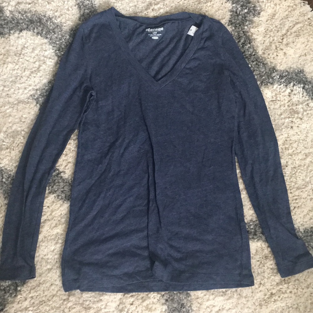 Old Navy long sleeve tee